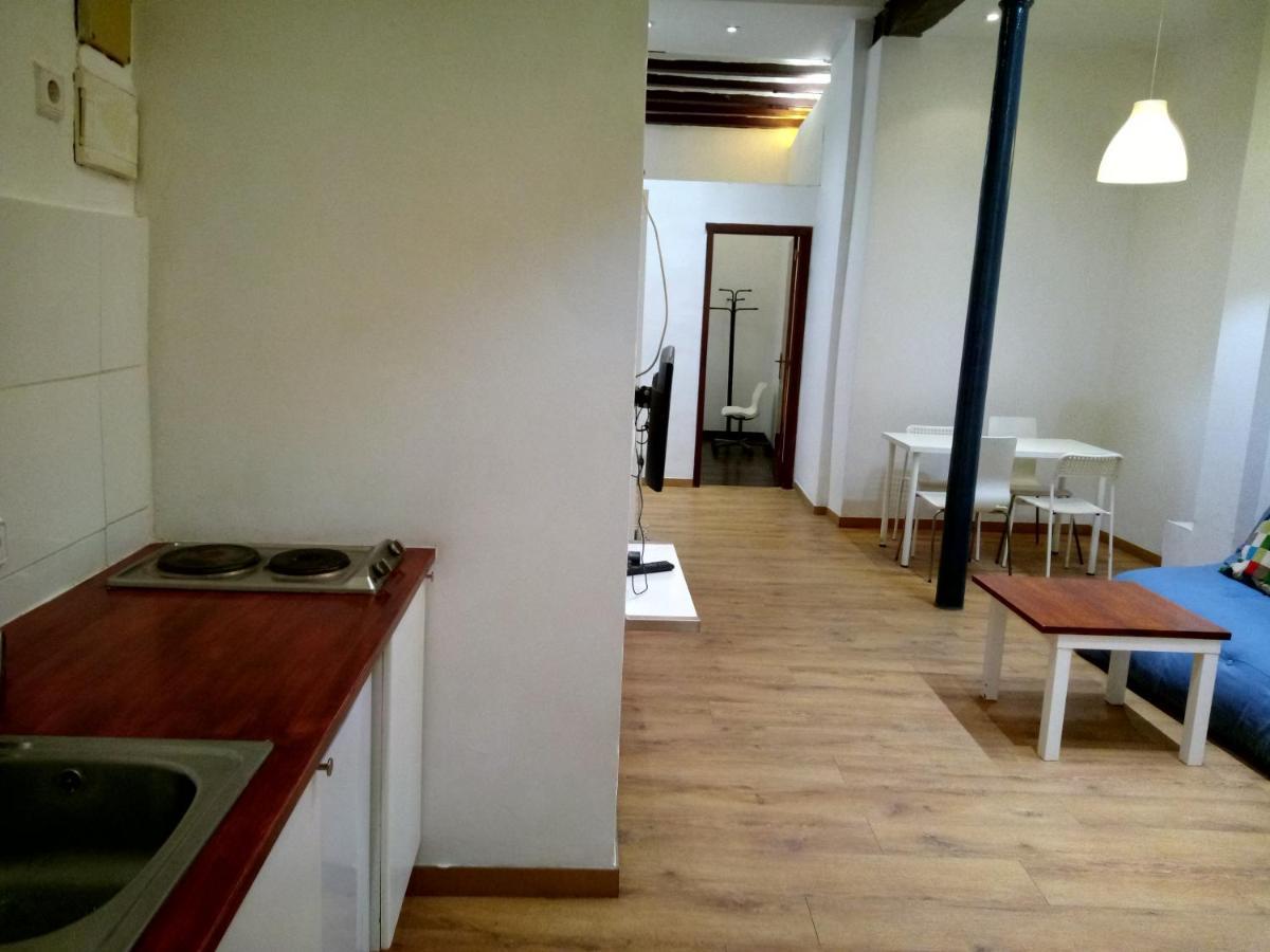 Caterina look derecha Apartamento Barcelona Exterior foto