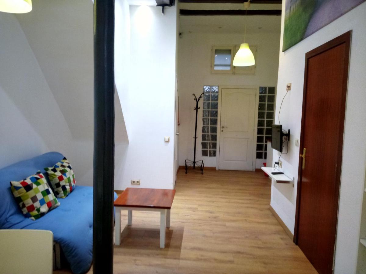 Caterina look derecha Apartamento Barcelona Exterior foto
