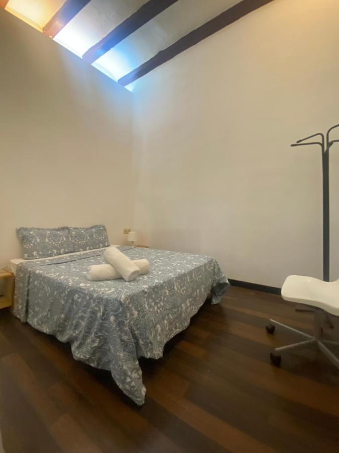 Caterina look derecha Apartamento Barcelona Exterior foto